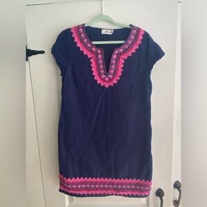 Vineyard vines pink embroidery Size-8